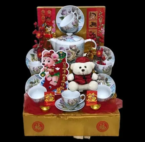 Hampers / Parcel Imlek di Bambu Apus