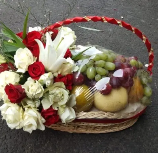 Hampers / Parcel Buah di Bambu Apus